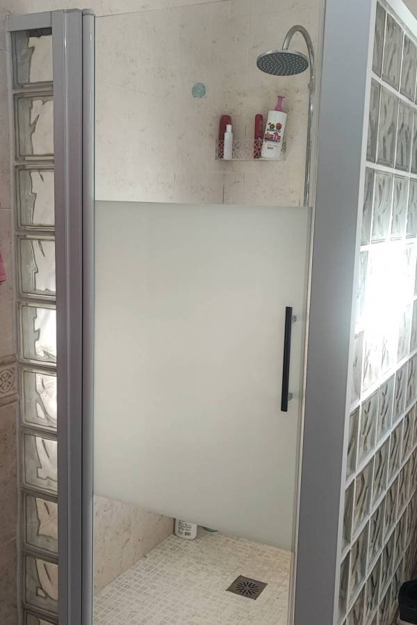 puerta abatible